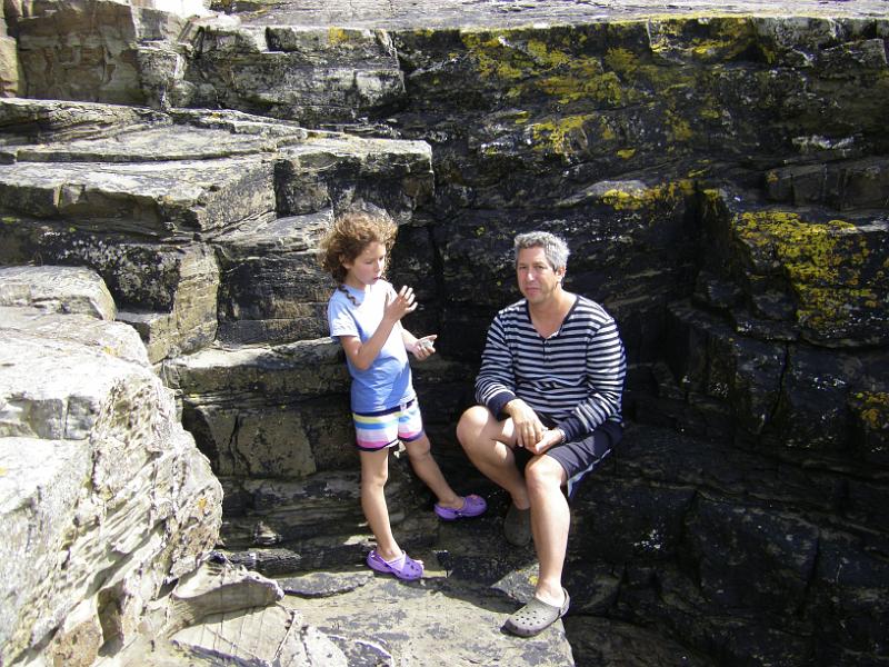 IMGP0883.JPG - Vita and Jeffrey mining rocks at Little Haven