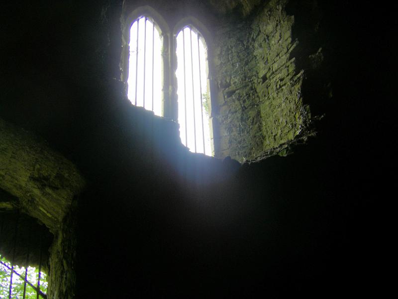 IMGP0925.JPG - Inside Pembroke Castle, 8/17/2009